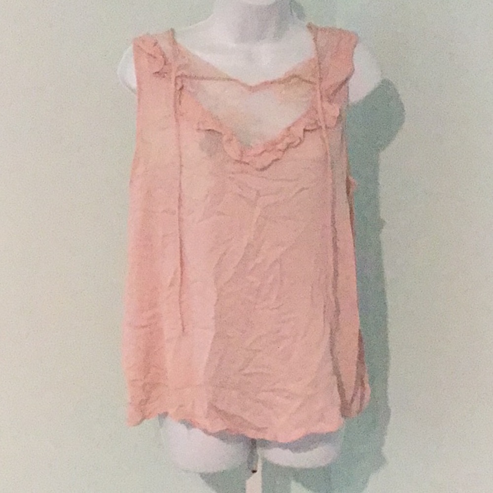 Torrid pink lacy tank size 00 fits like 14